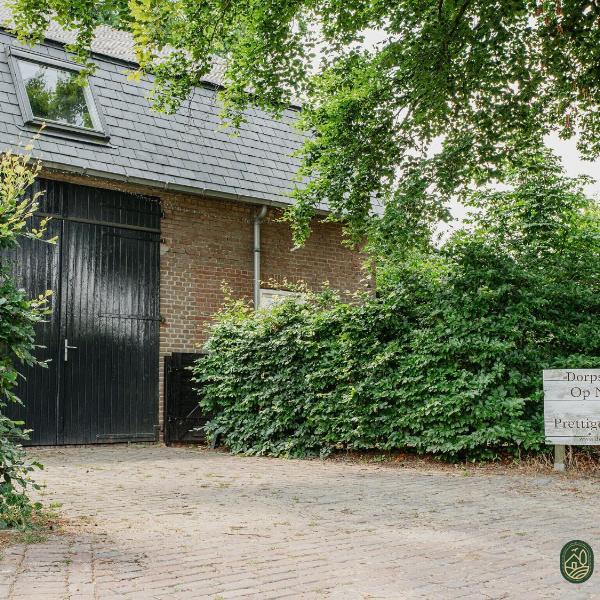 Vibrant Farmhouse near Forest in Heeze-Leende