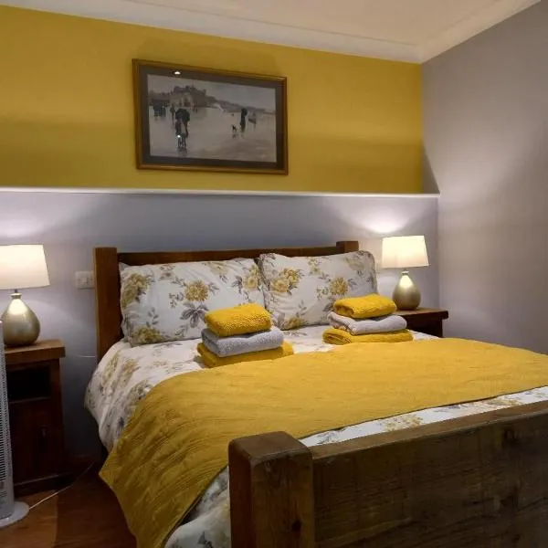 Donkey & buskins, hotel in Layer de la Haye