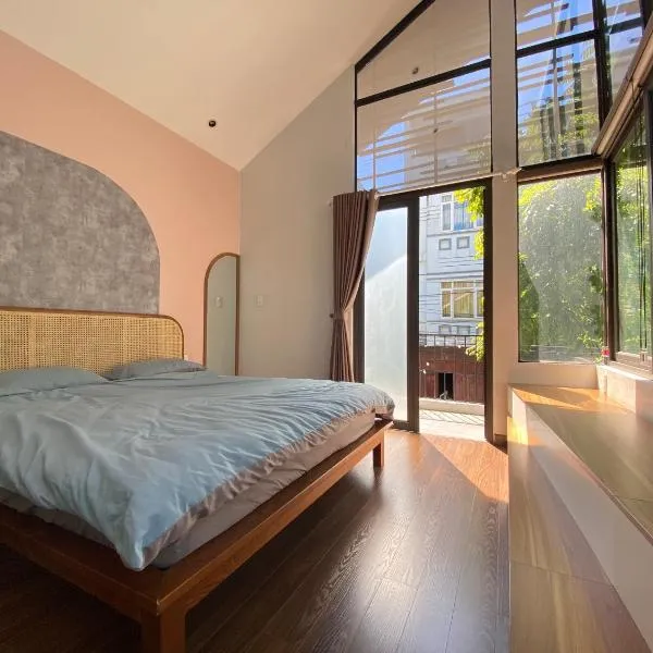 Mỡ homestay Cao Bằng、カオバンのホテル