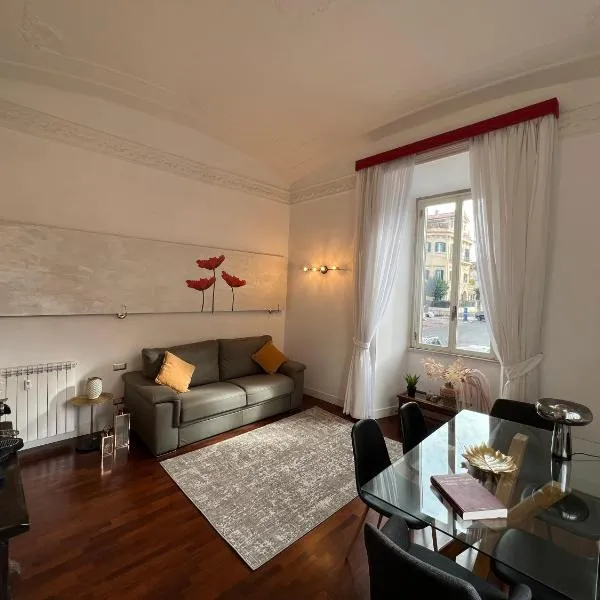 La tua casa nel centro di Roma, hotel in Rome