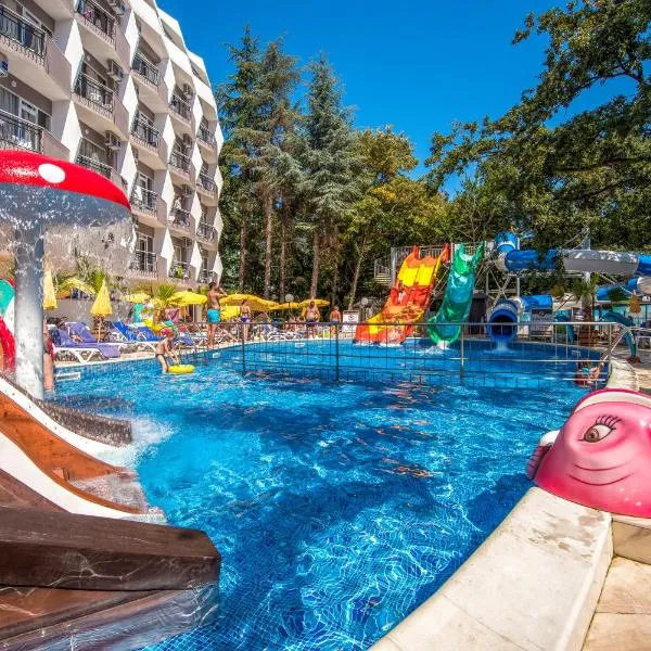 Prestige Deluxe Hotel Aquapark Club - All inclusive، فندق في غولدن ساندز