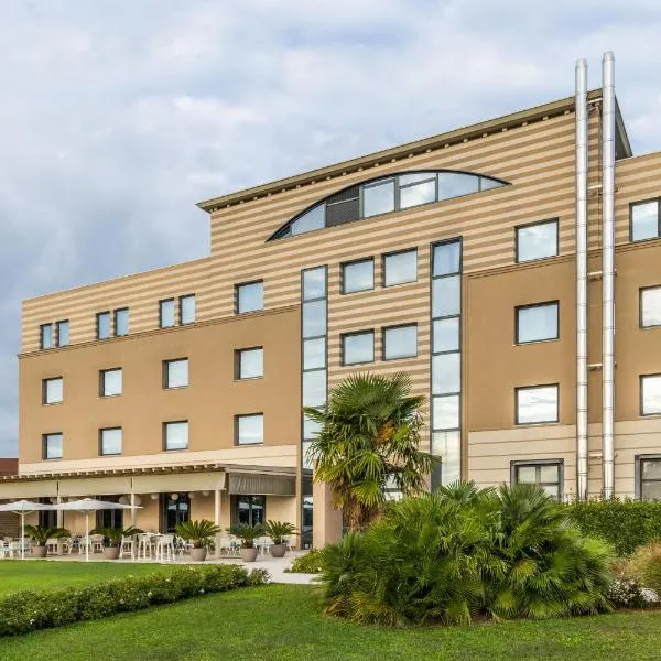 Hotel Omnia, hotel in Noventa di Piave