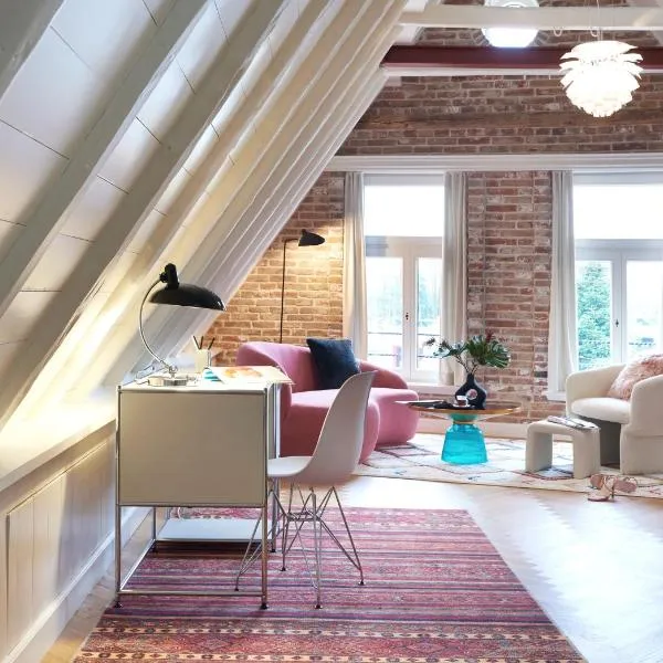 Five Rooms, hotel v destinaci Leer