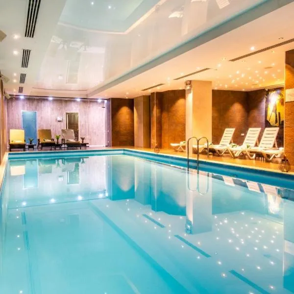 Luxury Hotel Room 735 at Orbi Palace in Bakuriani，位于巴库里阿尼的酒店