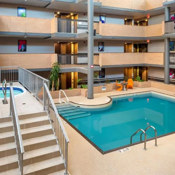 Best Western Plus Village Park Inn, hotel i Calgary