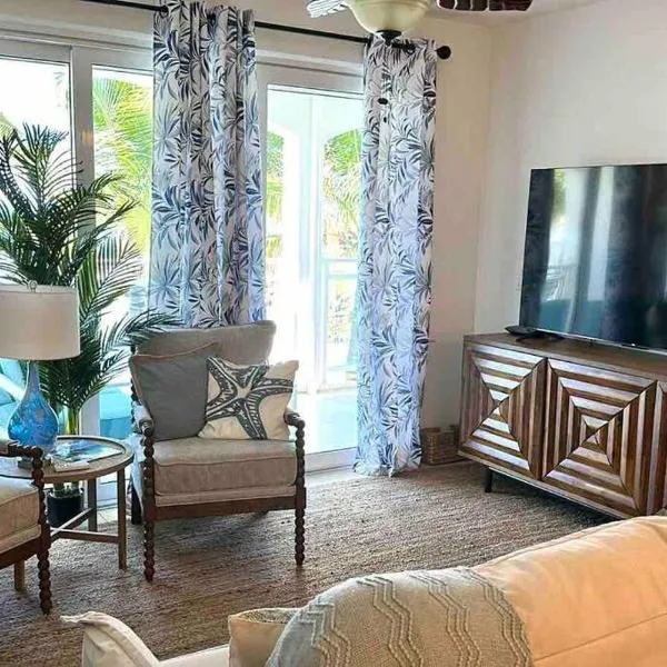 Maho Beach House - Luxe 1-Bedroom - Ocean View, ξενοδοχείο σε Maho Reef