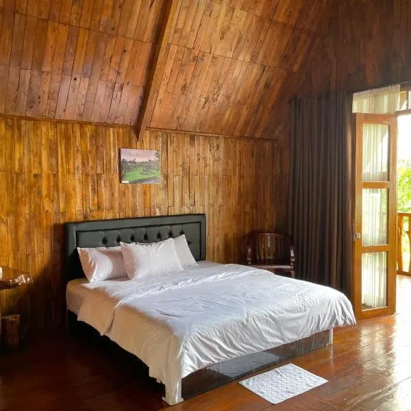 Vila Glamping Lembah Kelud Kediri, Hotel in Berni