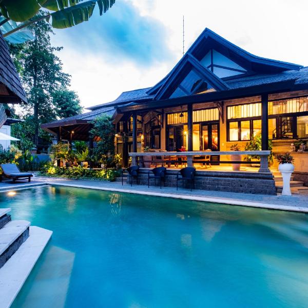 Villa Frangipani Seminyak