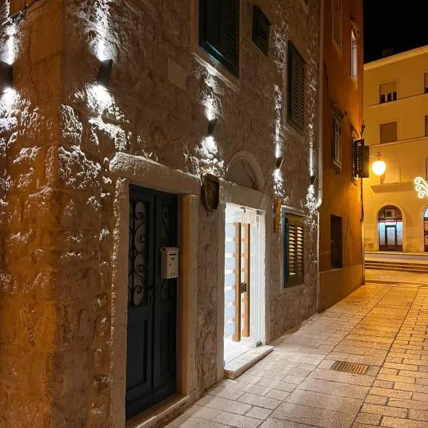 ST. CLARA OLD TOWN – hotel w Szybeniku