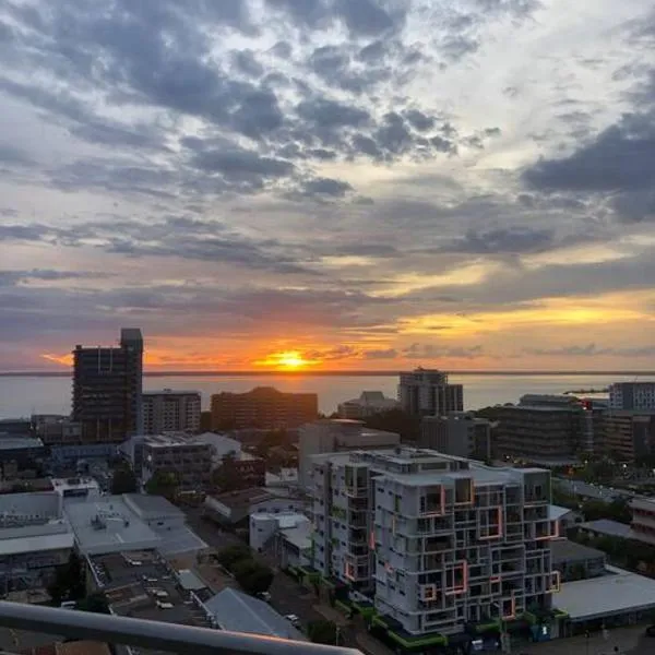 Pandanas 15th floor (Water, City & Sunset views), ξενοδοχείο στο Ντάργουιν