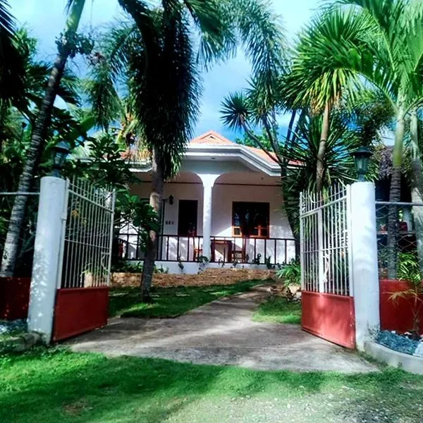 Palmera Palma Private 1-BR Bungalow in Moalboal, hotell sihtkohas Moalboal