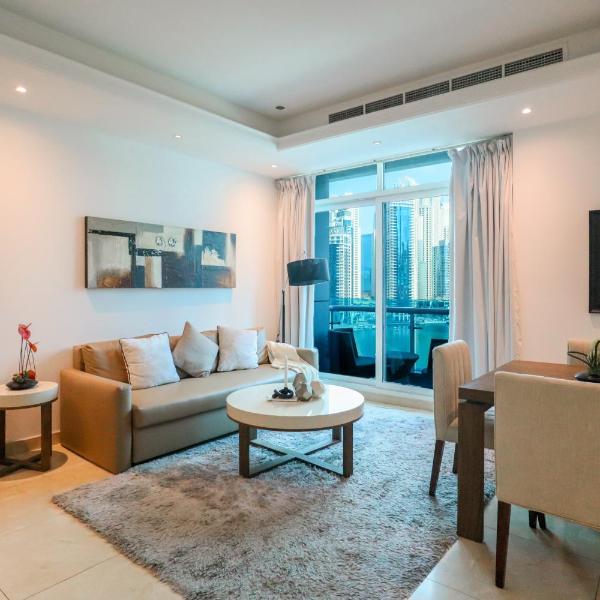 HiGuests - Spacious 1BR in Dubai Marina With Amazing Views