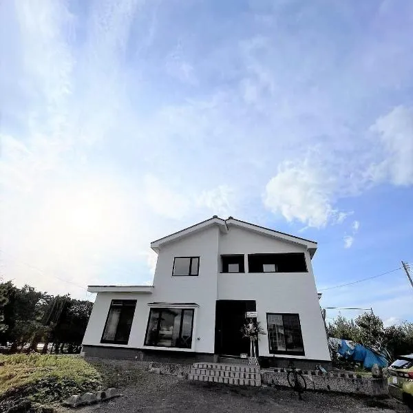 HIROSAKI清水森はうす、弘前市のホテル