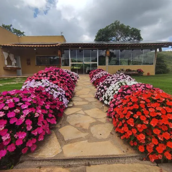 Pousada Mirante dos Ipês - Capitólio - MG, Hotel in Capitólio