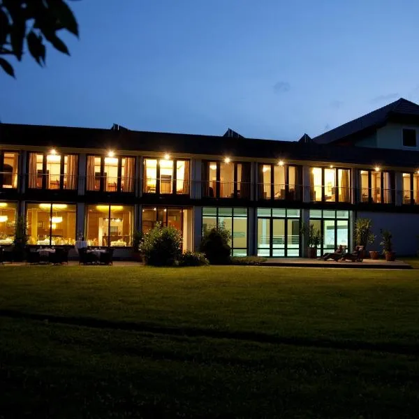Hotel Alhartinger Hof, hotel in Linz