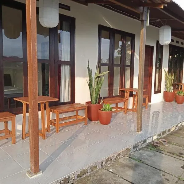 Rosella Cottages - Homestay - Yogyakarta、ジョグジャカルタのホテル