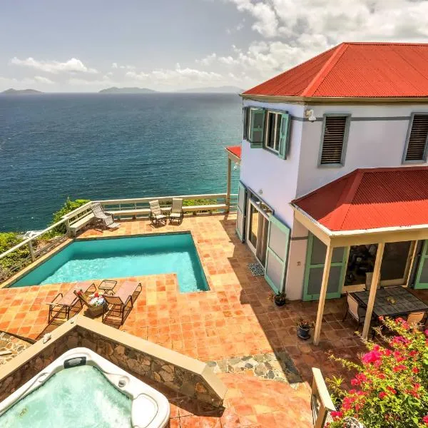 St Thomas Cliffside Villa with Pool and Hot Tub!, hotell sihtkohas Lovenlund