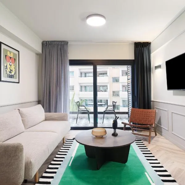 LIV The City Suites ADULTS ONLY, hotel in Larnaka