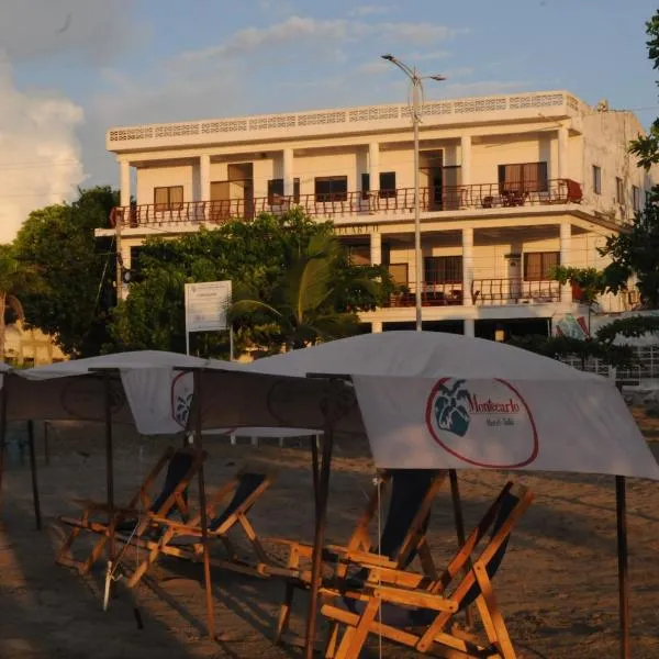 Hotel Montecarlo Beach – hotel w mieście Tolú