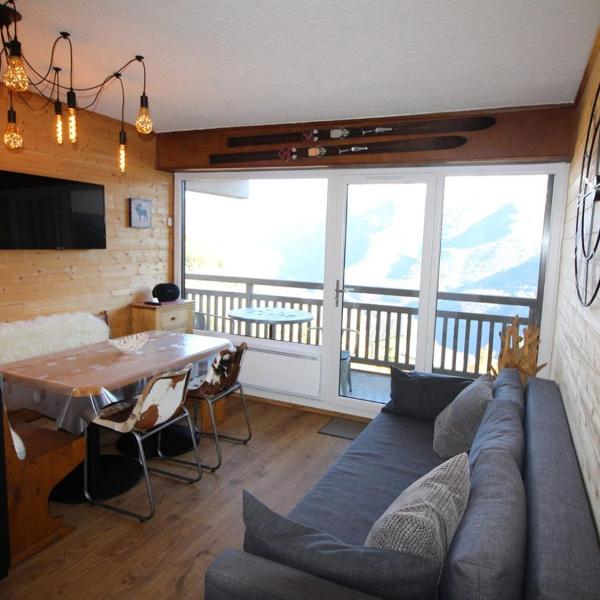 Appartement rénové 3 pièces cabine 6 pers. avec vue et accès direct pistes - Auris en Oisans - FR-1-297-92