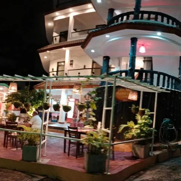 La Capannina Hotel Patong，位于芭东海滩的酒店