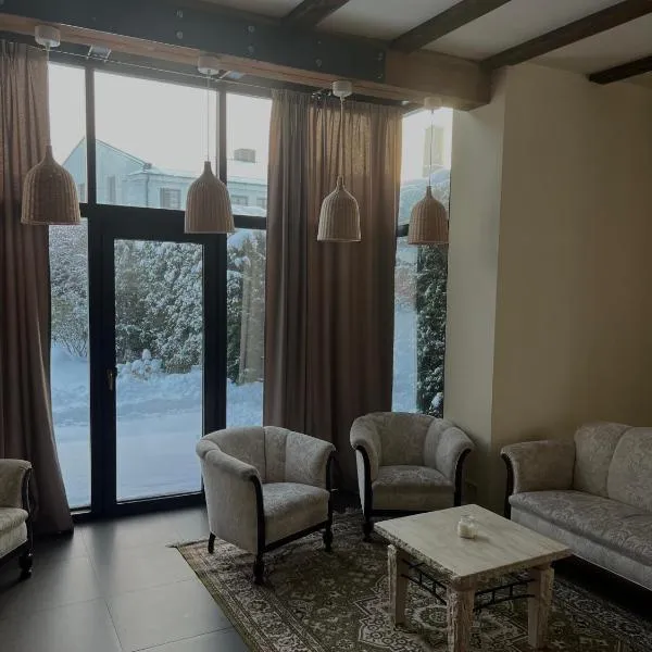Boutique Guest House, ξενοδοχείο στη Λιέπαγια