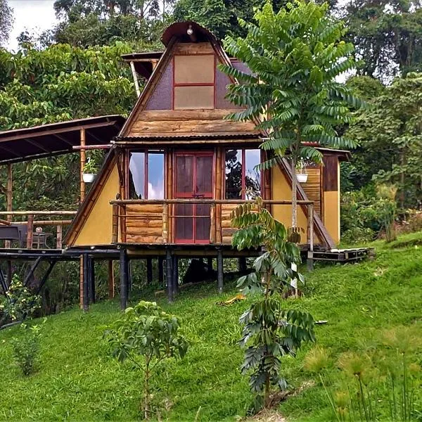 Cántaros Glamping, hotel in Santa Rosa de Cabal