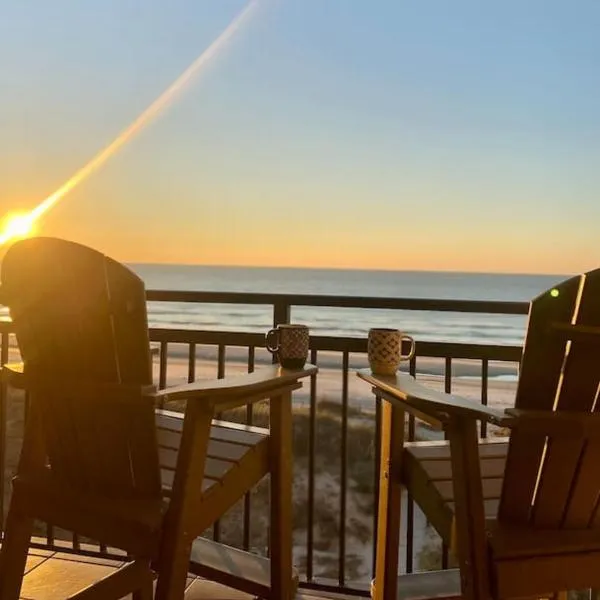 Direct Ocean Front 3BR/2BA Dog Friendly, hotel in Myrtle Beach
