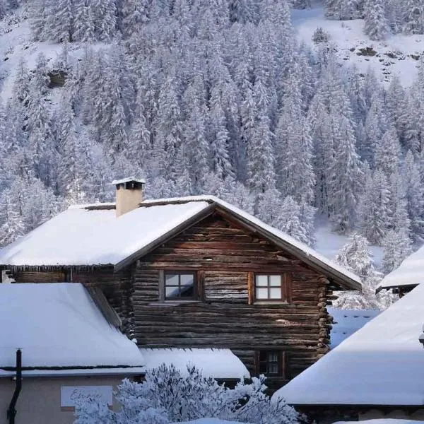 Maison Emme, hotel in Molines-en-Queyras