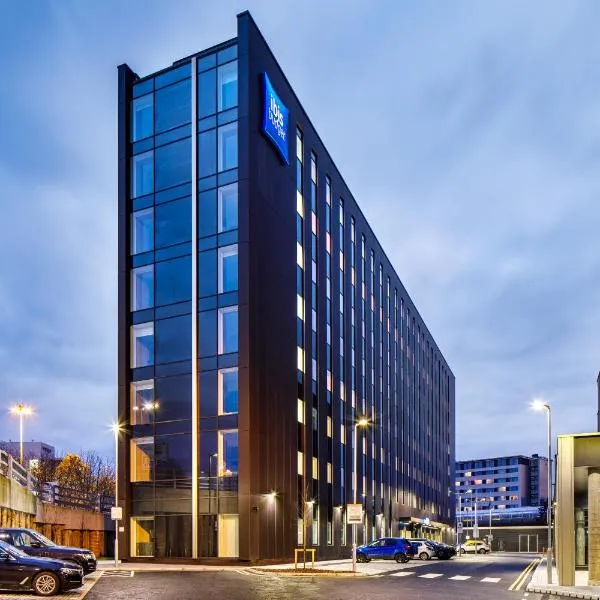 ibis budget Manchester Airport T2, hôtel à Hale
