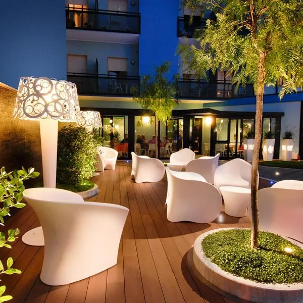 Hotel Continental, מלון בטורטורטו לידו