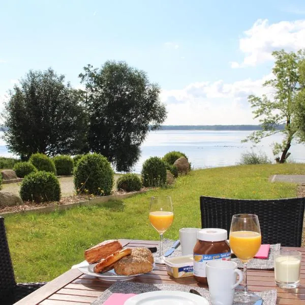 FerienWohnung SeeUfer am Plöner See, hotel en Ascheberg