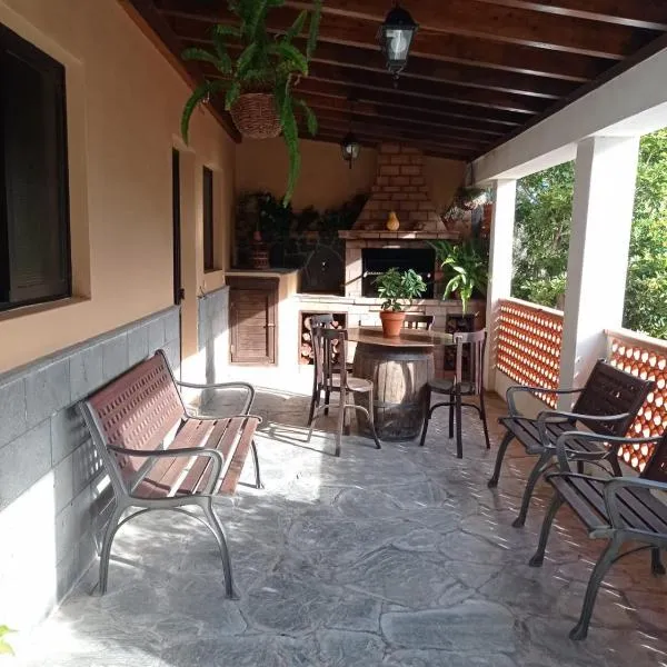 Apartamento La Punta, hotel in Alojera