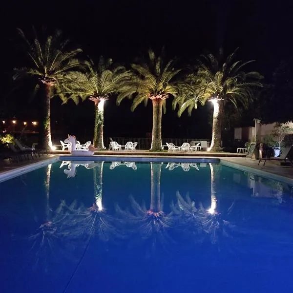 Camping Arutoli, hotel in Porto-Vecchio