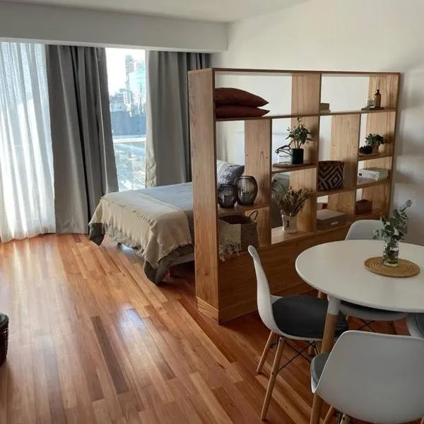 Moderno departamento Palermo vista La Rural, hotel em Buenos Aires