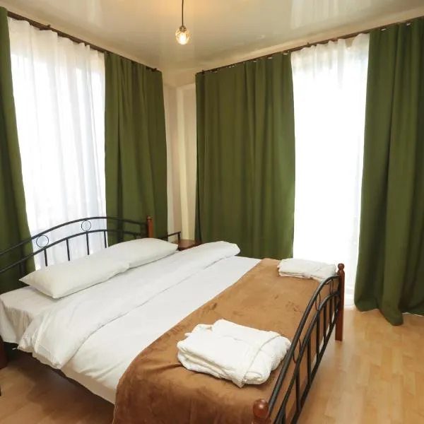 CHOGO Hotel Kutaisi, hotel in Kutaisi