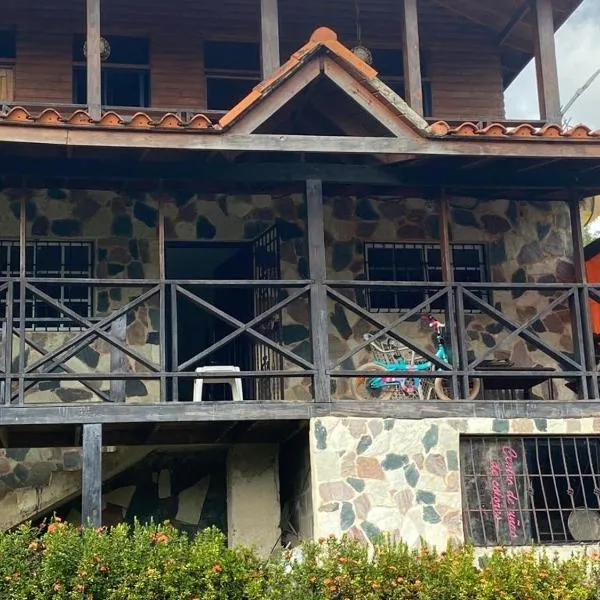 VILLA LOMAS LINDAS, ξενοδοχείο σε La Montosa