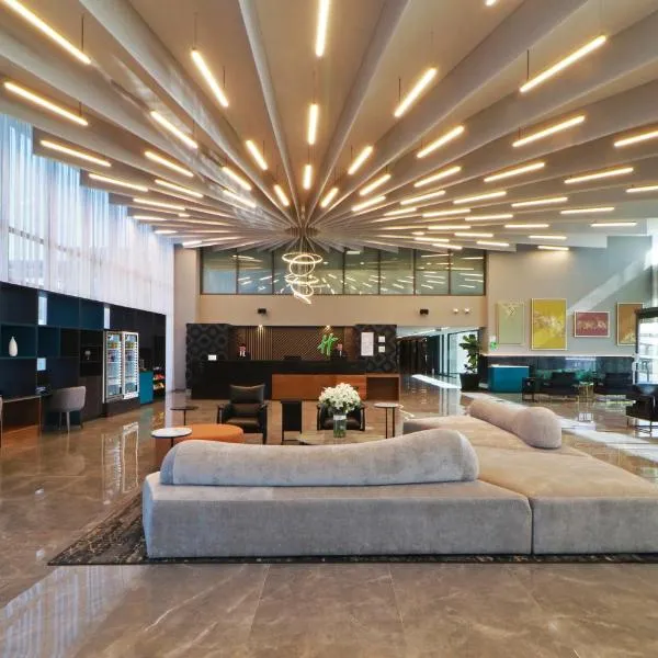 Holiday Inn & Suites - Mexico Felipe Angeles Airport by IHG, hotel sa Zumpango de Ocampo