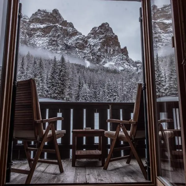 Hotel Ciasa Salares, hotel a San Cassiano