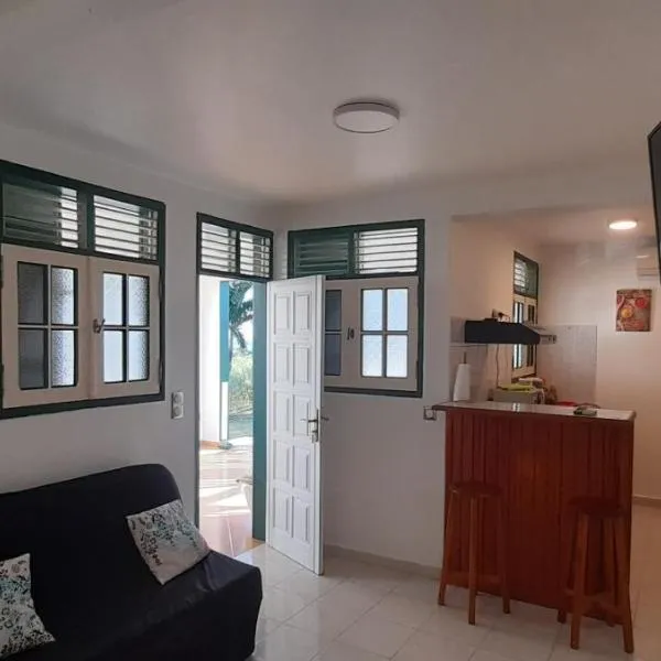 Résidence KAYA, Marie-Galante, Vue Mer, Hotel in Grand-Bourg