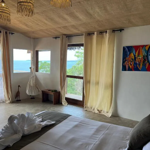 Canopee Lodge, hotel in Nosy Komba