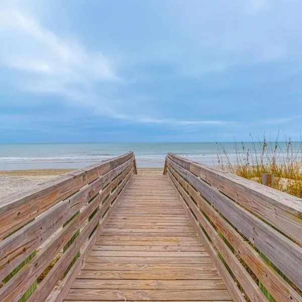 Seaward Escape - Cherry Grove Beach, hotel in Myrtle Beach