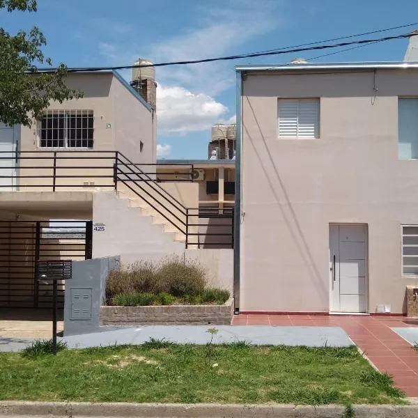 Don Oscar Alojamientos Oro Verde I, hotel v destinaci Oro Verde