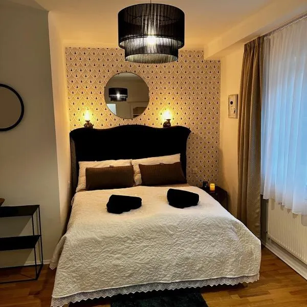 SternenHimmel - Romantik Zimmer !klimatisiert!, hotel in Gamlitz