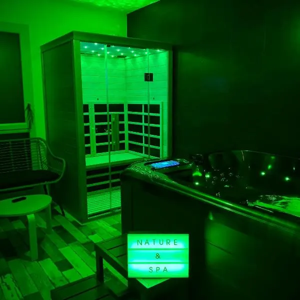 Nature&Spa Appartement avec Jacuzzi & Sauna privé, hôtel à Orléans