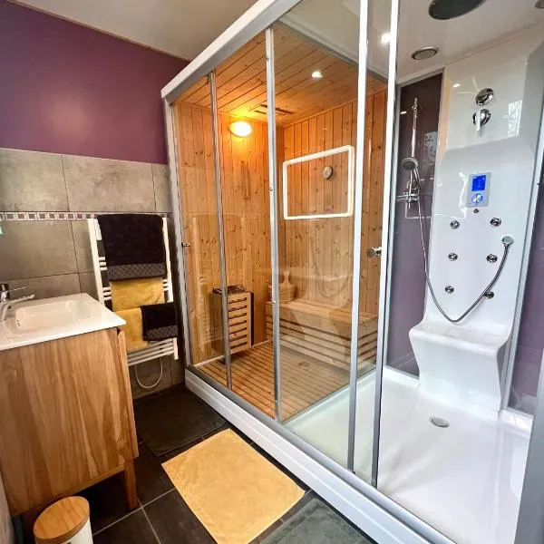 * La Maisonette * avec Sauna & Hammam privatifs, hotel v destinaci Nevers