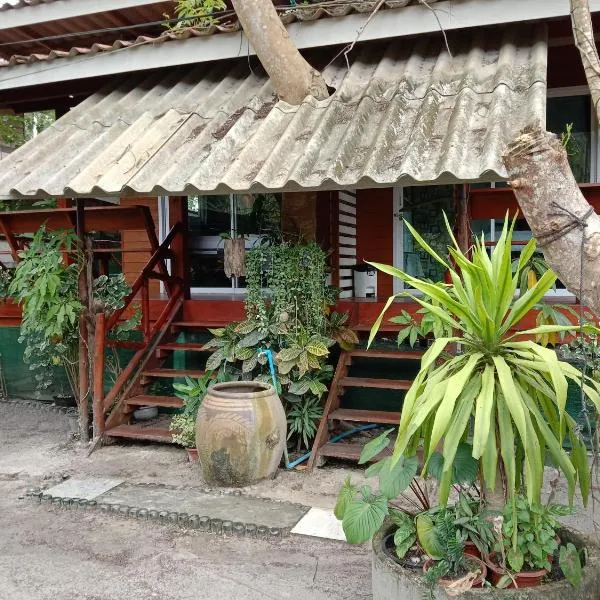 Goodluck village house、ムック島のホテル