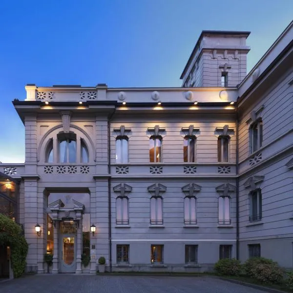 Albergo Terminus, hotell Comos