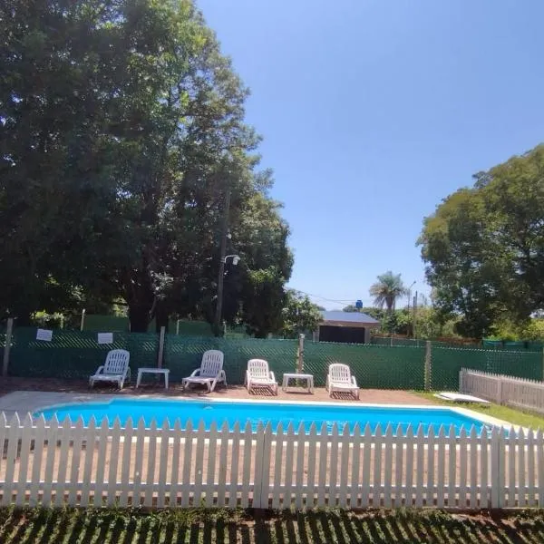 Cabañas Eterno Vergel, hotel v destinaci Mburucuyá