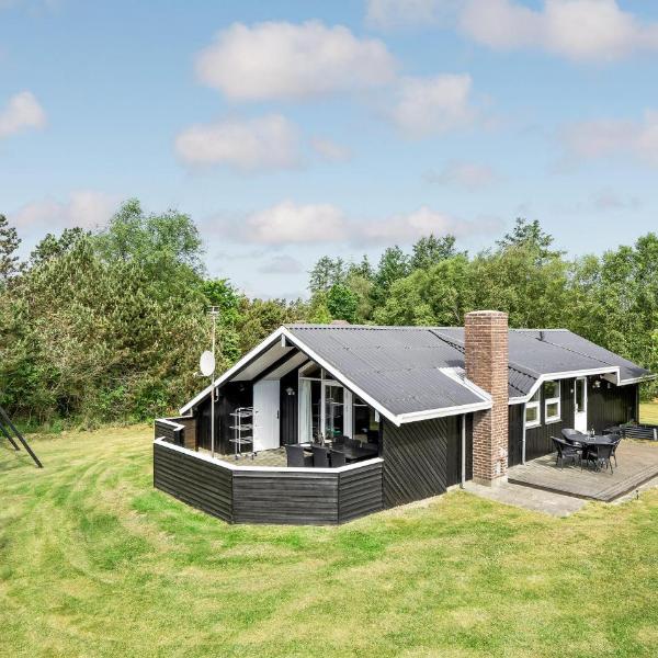 Amazing Home In Blvand With Wifi